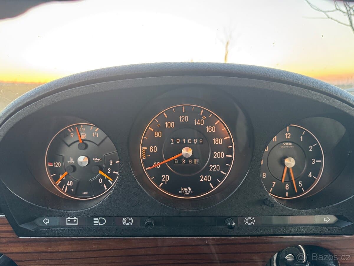 1976 Mercedes-Benz OSTATNÍ - 9