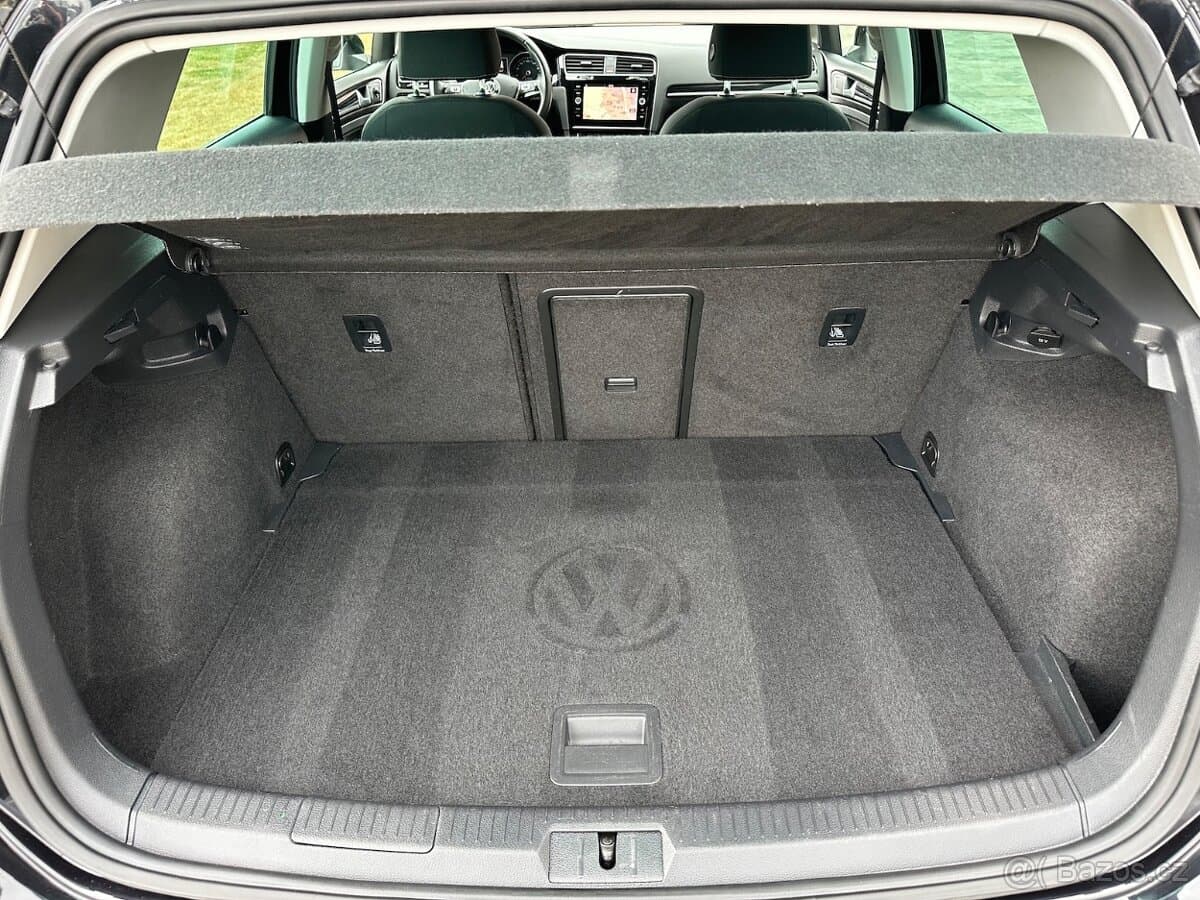 2018 Volkswagen GOLF - 9