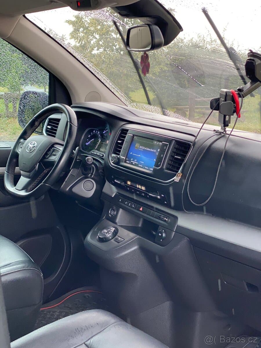 2020 Toyota PROACE - 9