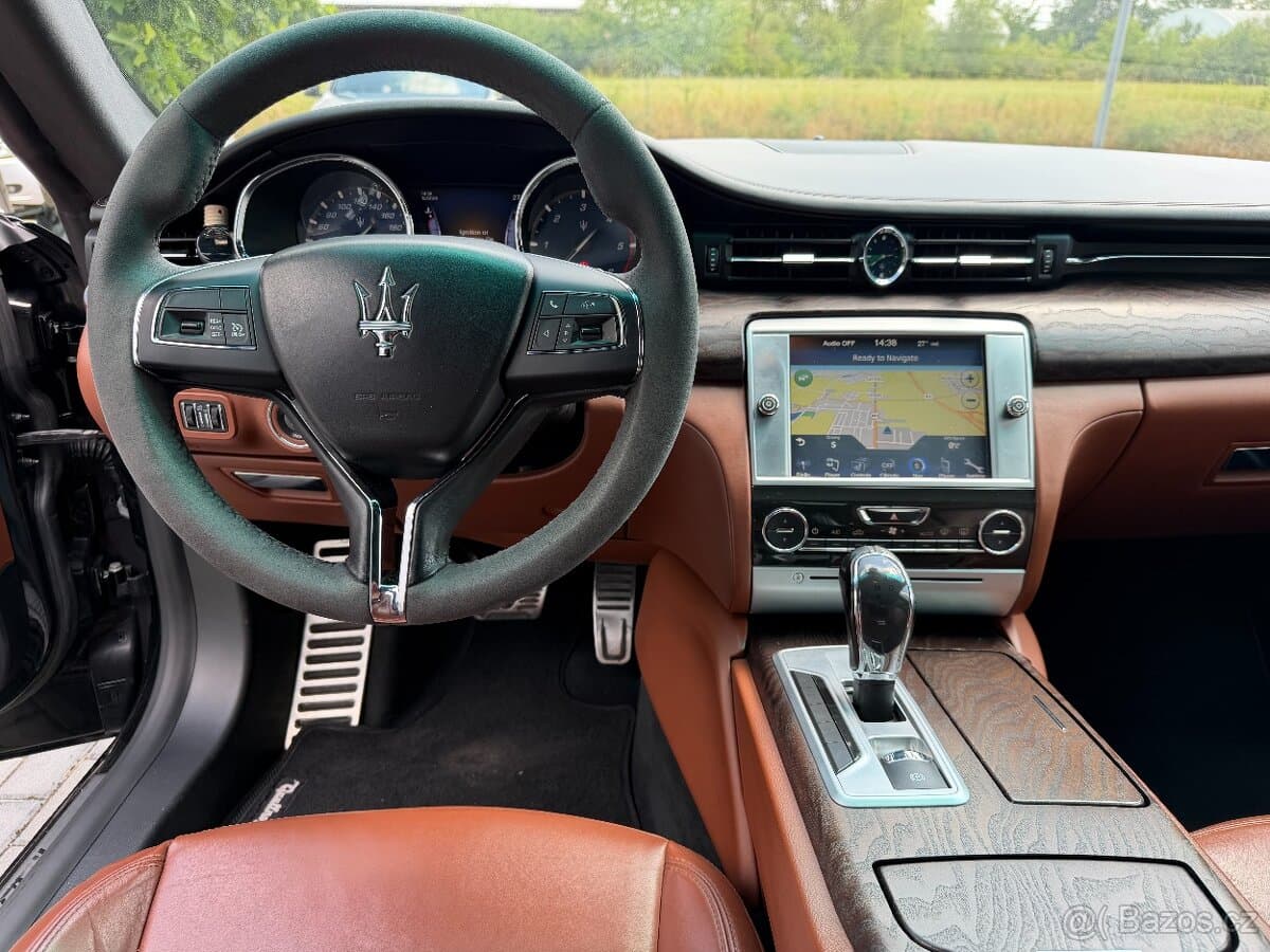 2015 Maserati QUATTROPORTE - 9