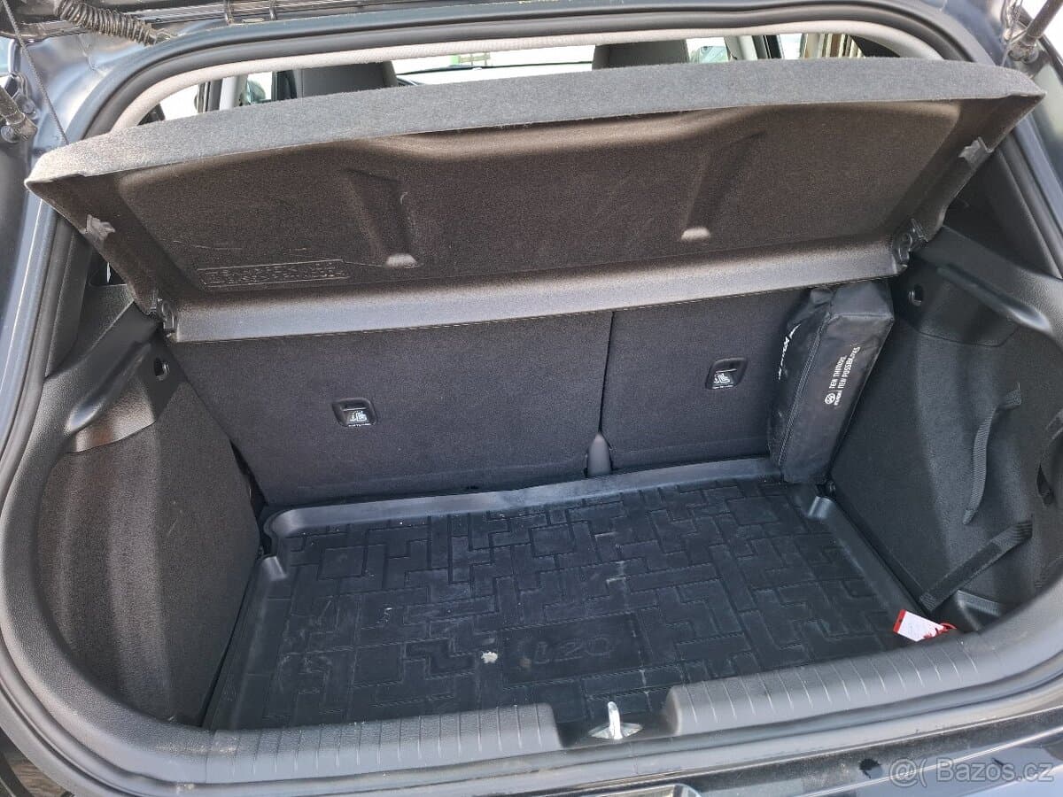 2018 Hyundai i20 - 9