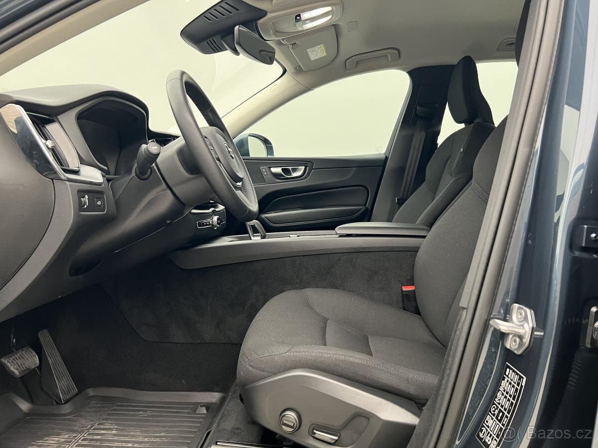 2021 Volvo XC60 - 9