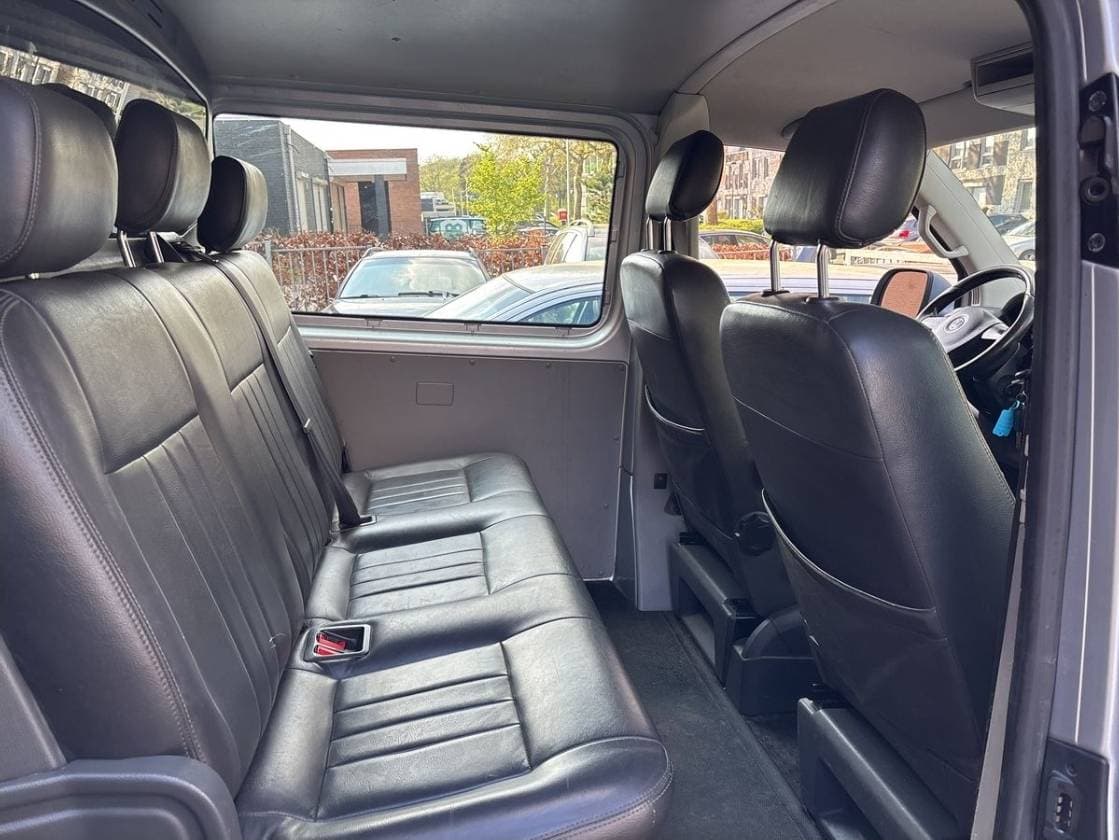 2011 Volkswagen TRANSPORTER - 9