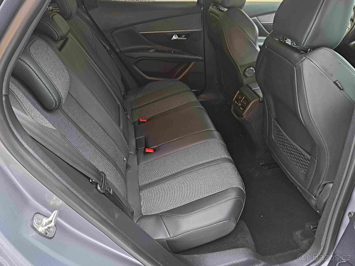 2021 Peugeot 3008 - 9