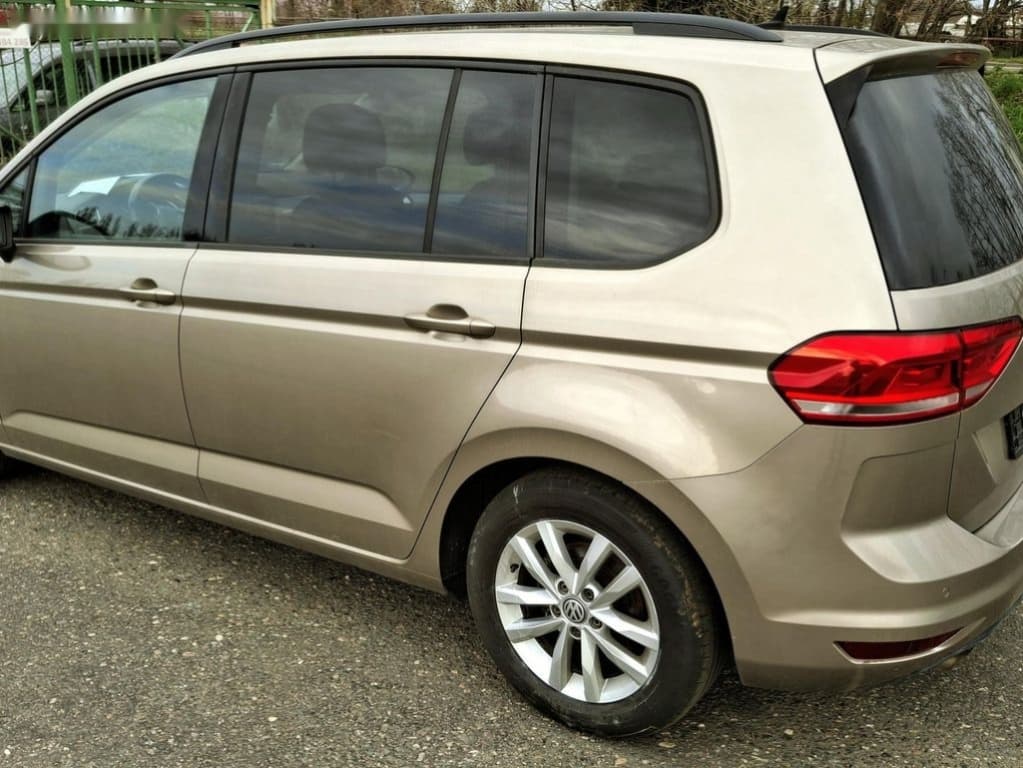 2016 Volkswagen TOURAN - 9