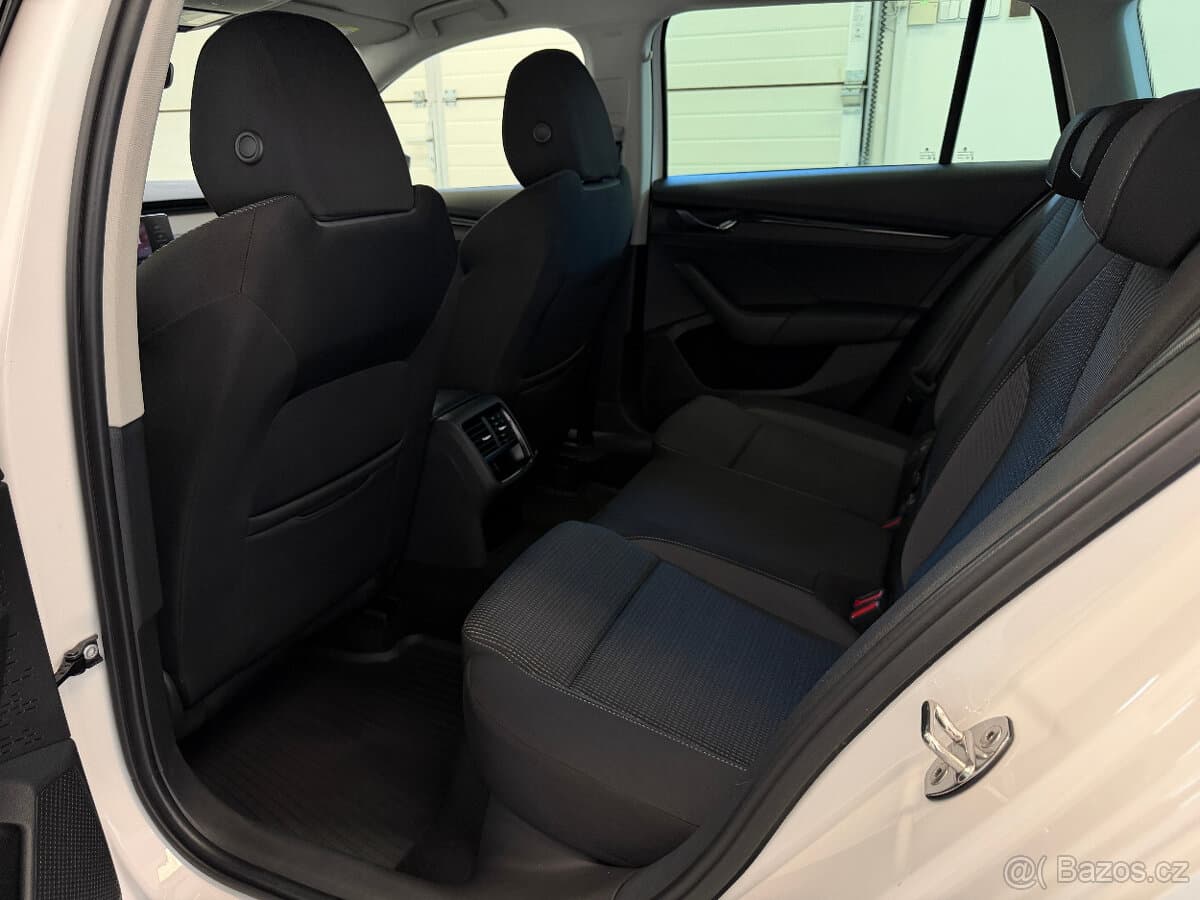 2022 Škoda OCTAVIA - 9