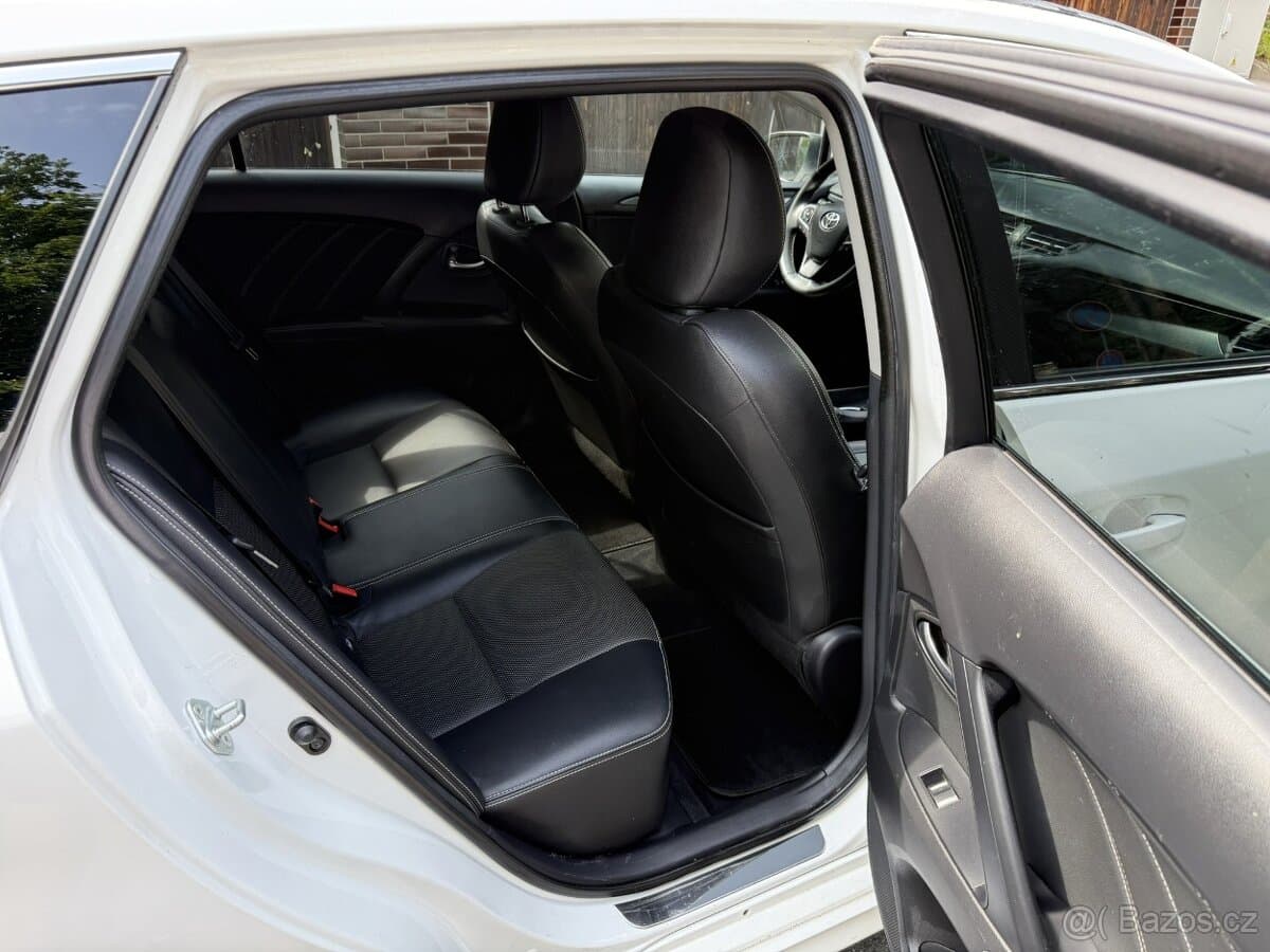 2016 Toyota AVENSIS - 9