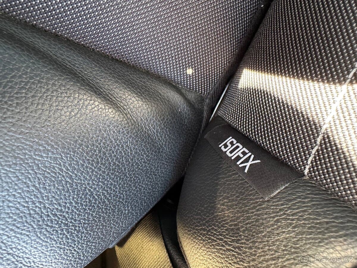 2009 Ford KUGA - 9