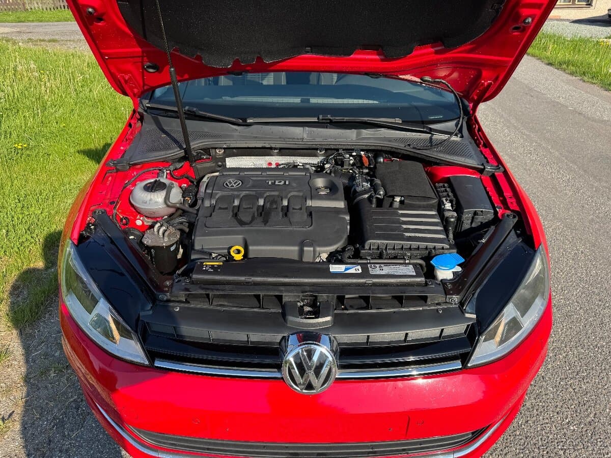 2015 Volkswagen GOLF - 9