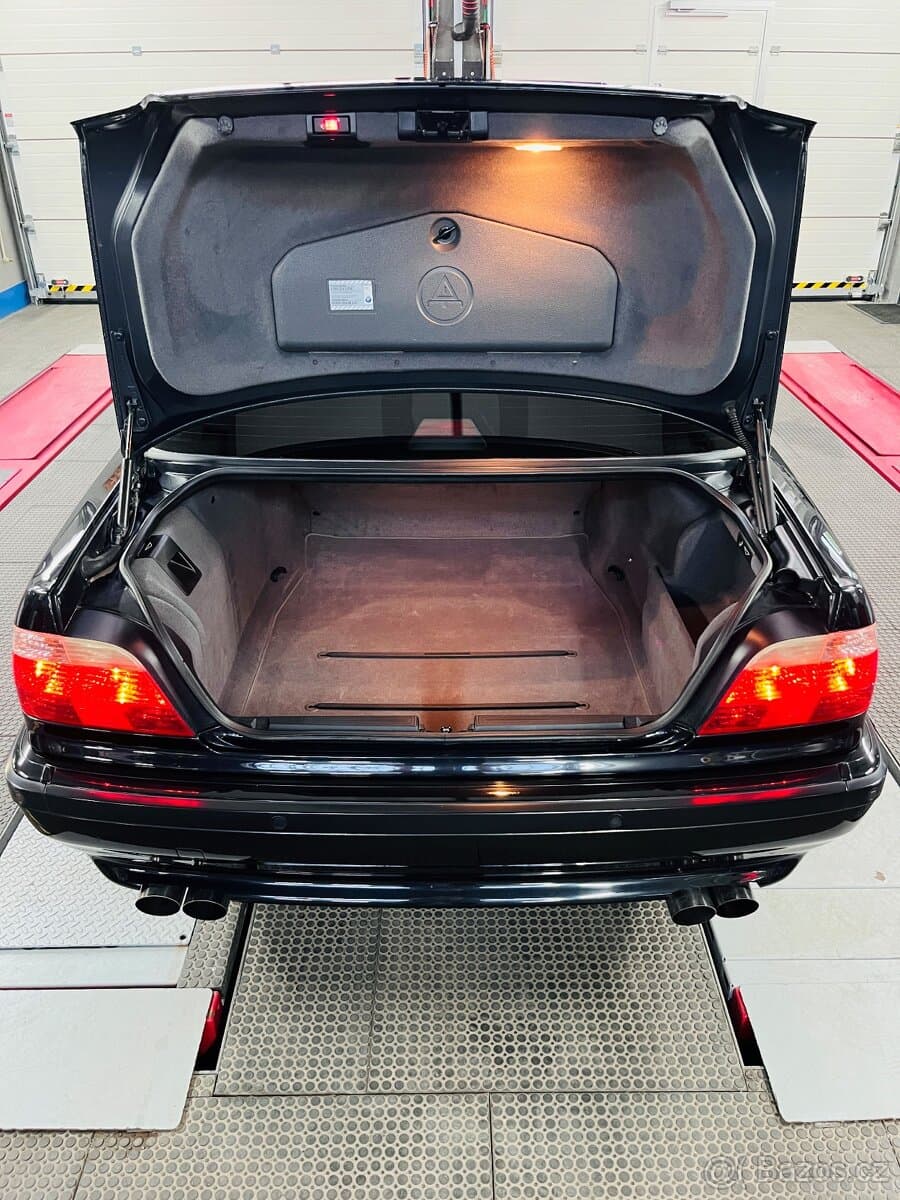 2001 BMW OSTATNÍ - 9