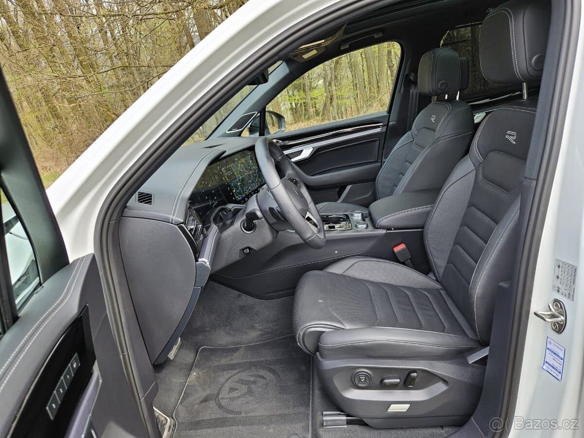 Volkswagen TOUAREG - 9
