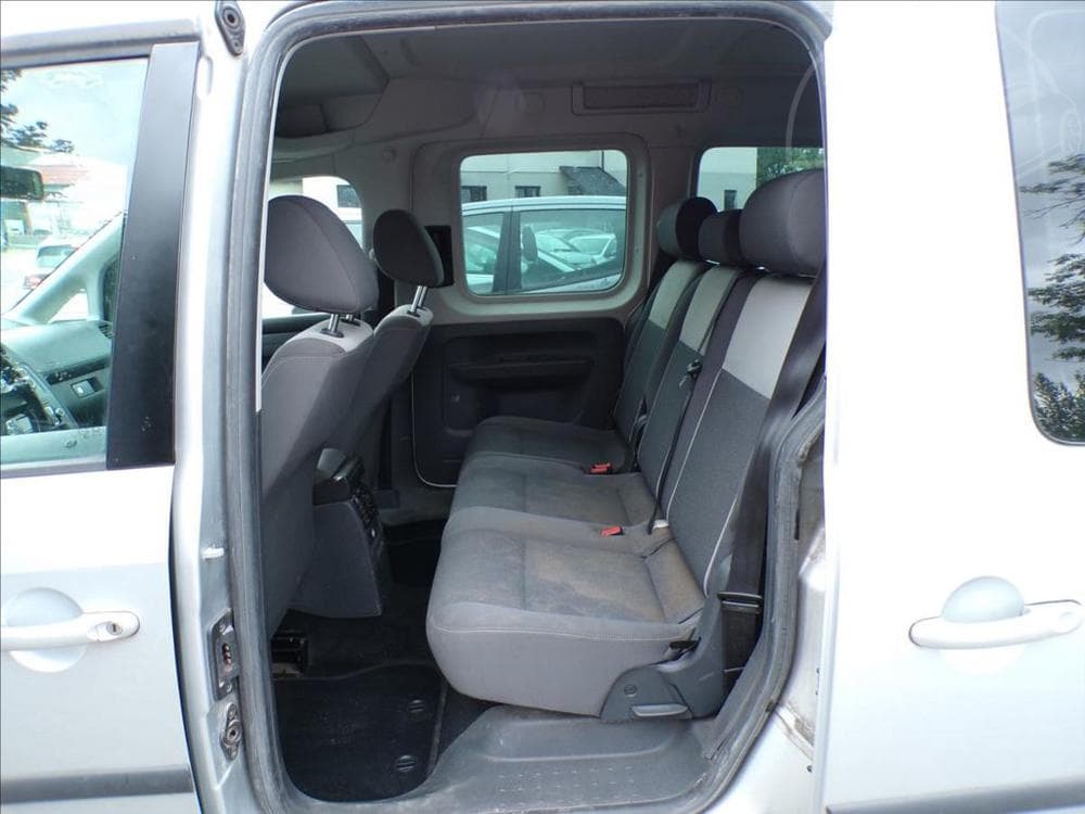 2011 Volkswagen CADDY - 9