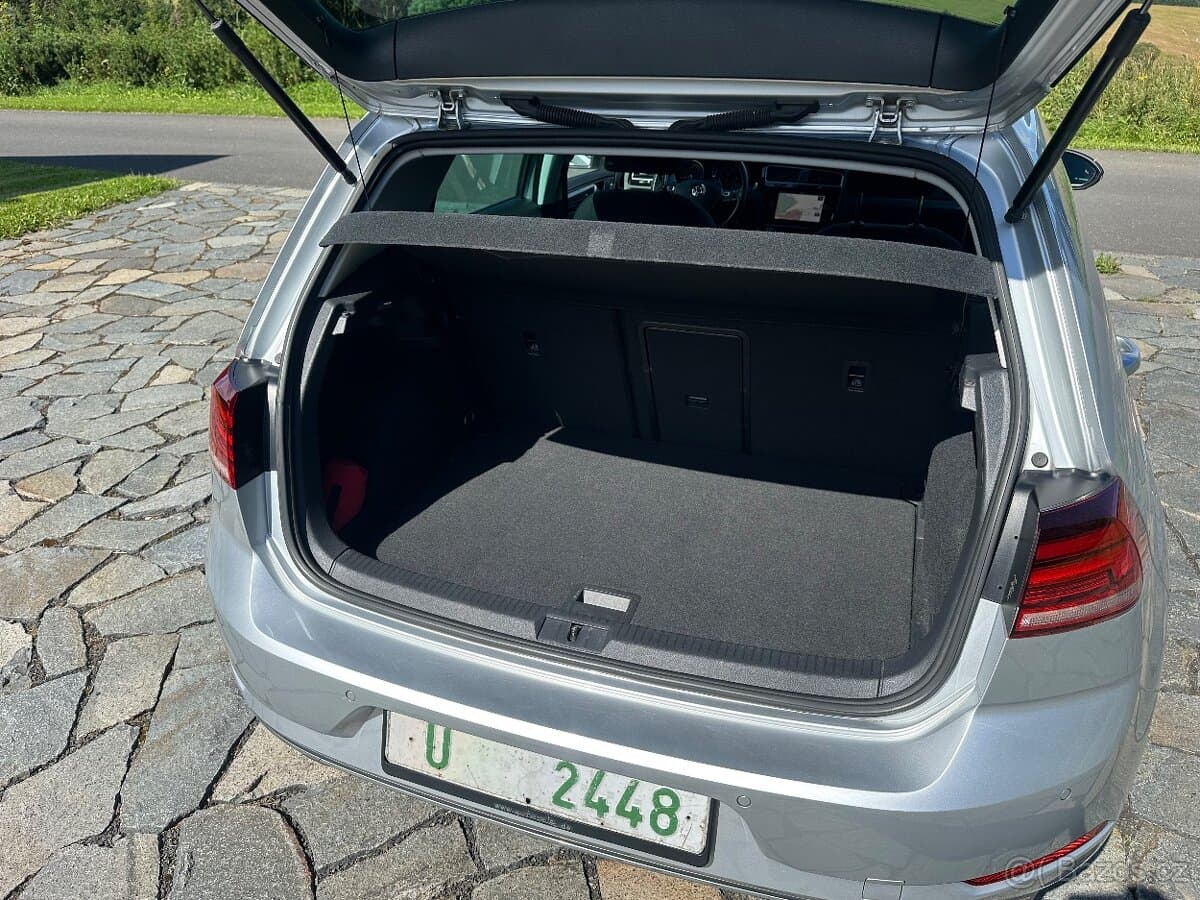2019 Volkswagen GOLF - 9