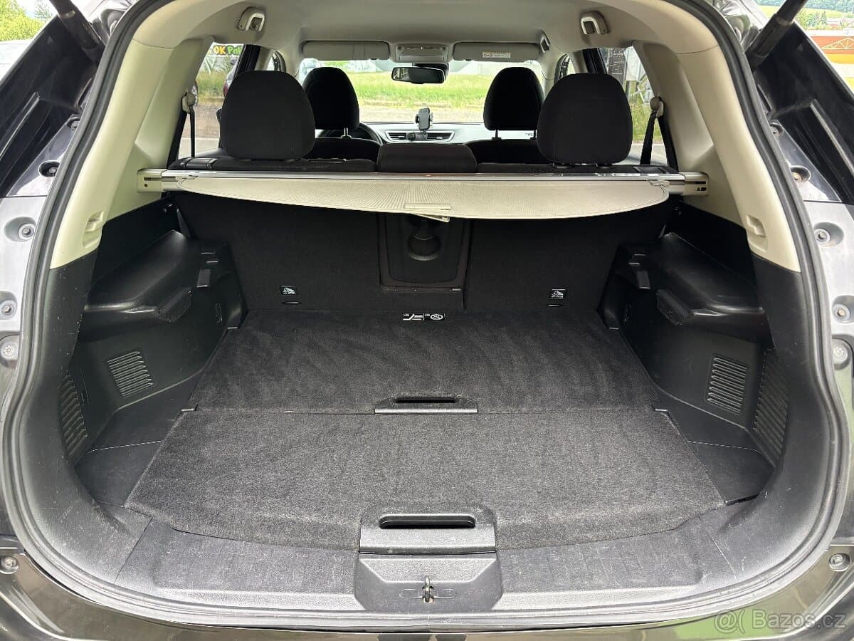 2016 Nissan X-TRAIL - 9