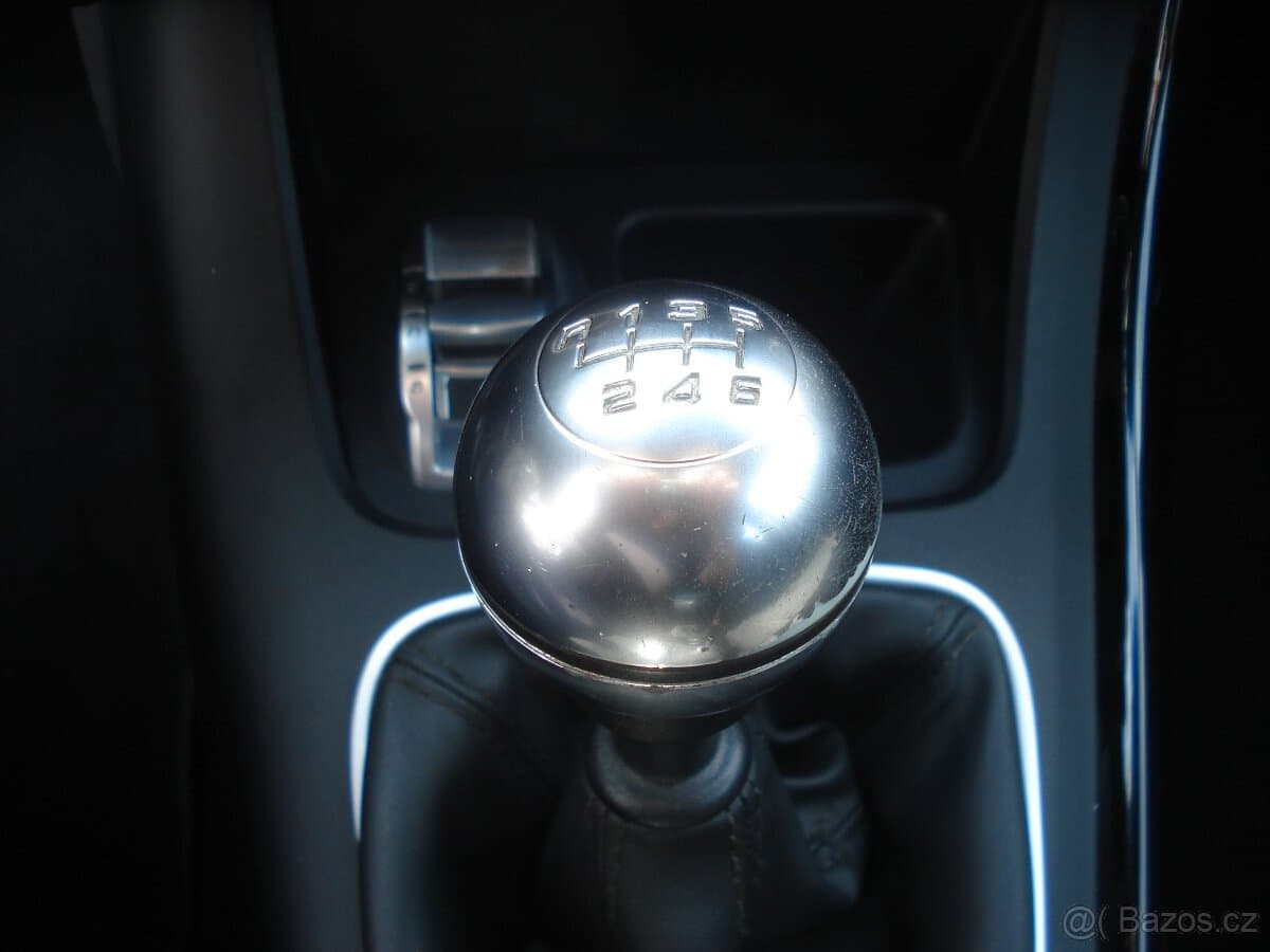 2011 Alfa Romeo GIULIETTA - 9