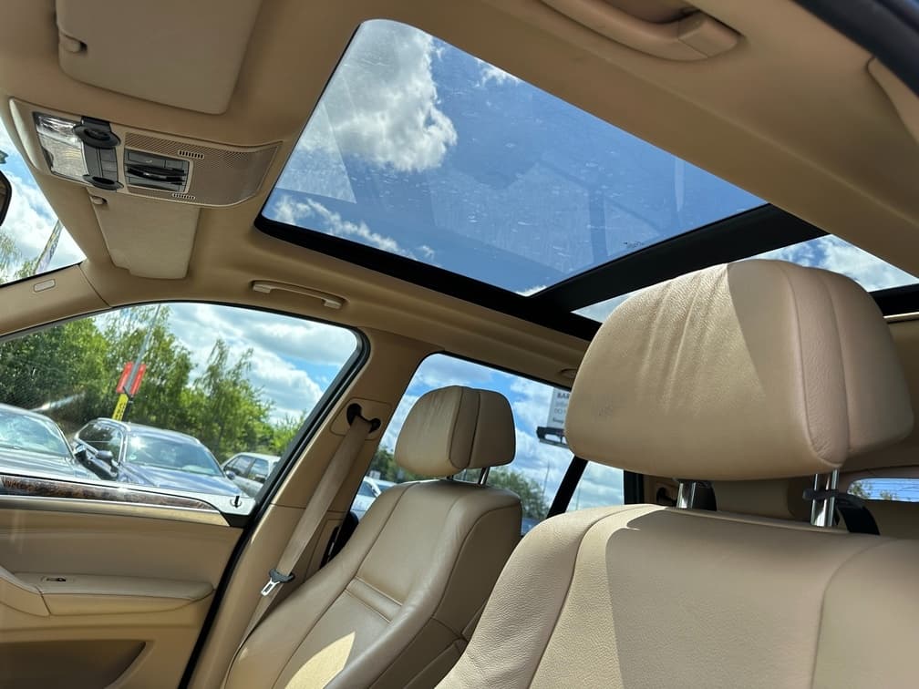 2010 BMW X5 - 9