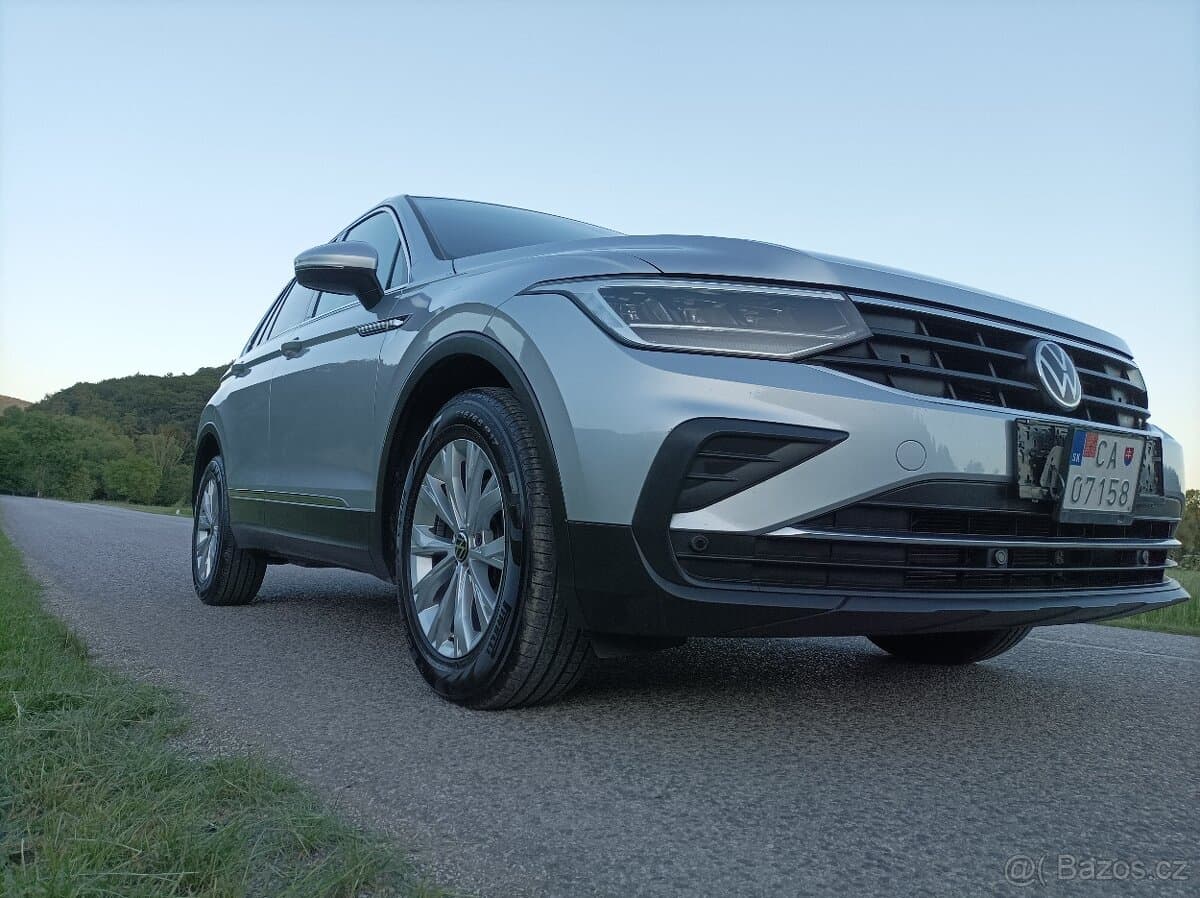 2021 Volkswagen TIGUAN - 9