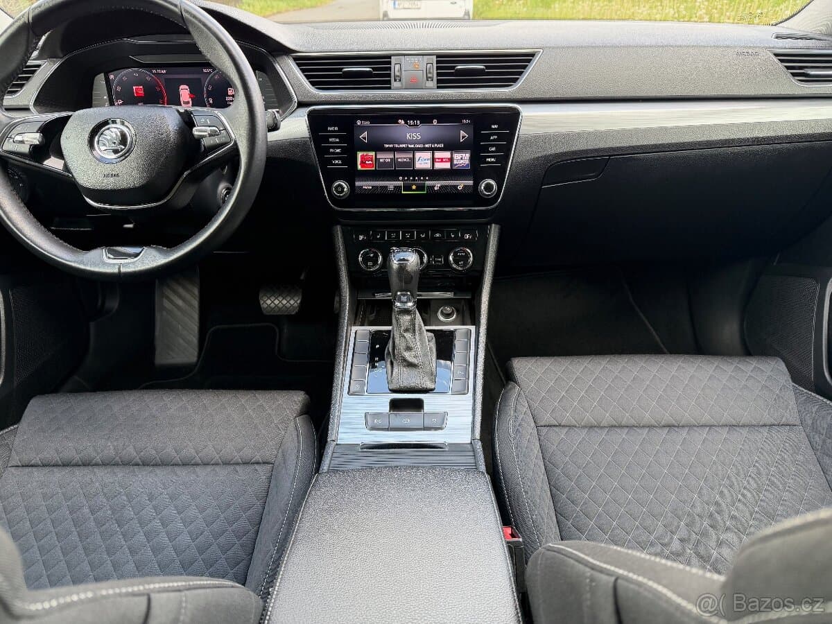 2023 Škoda SUPERB - 9