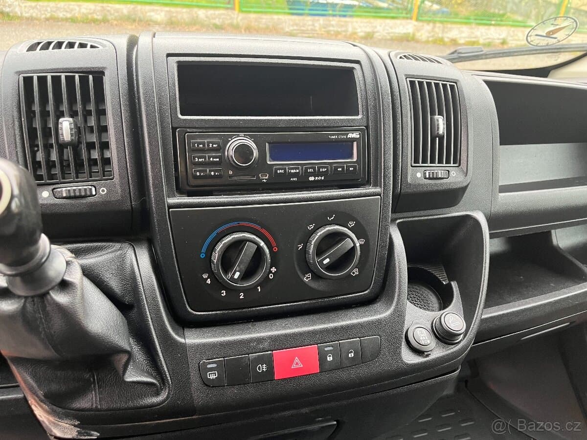 2011 Peugeot BOXER - 9