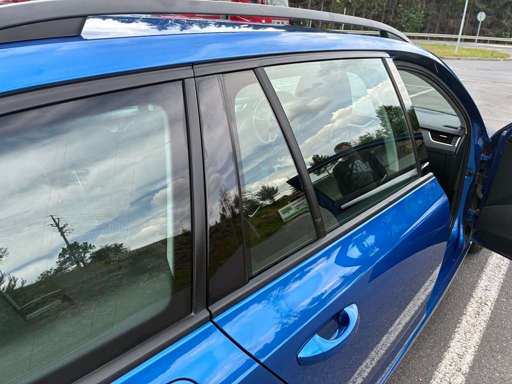 Škoda OCTAVIA - 9