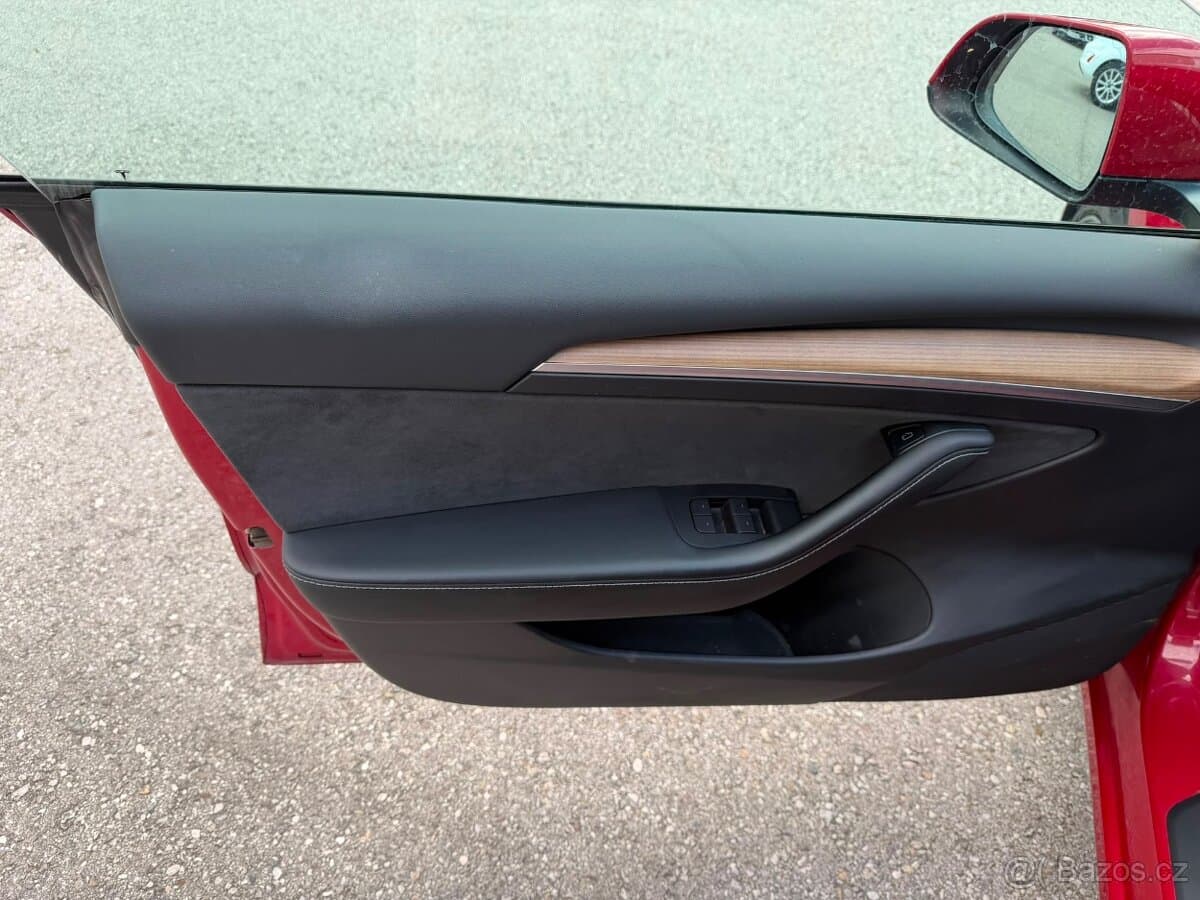 2022 Tesla MODEL 3 - 9