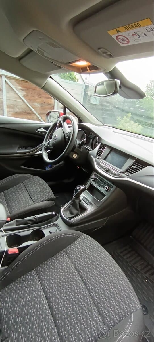 2018 Opel ASTRA - 9