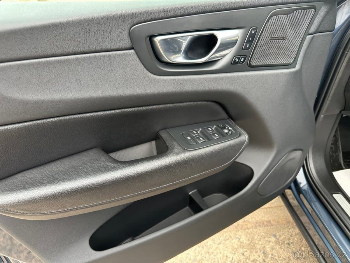 Volvo XC60 - 9