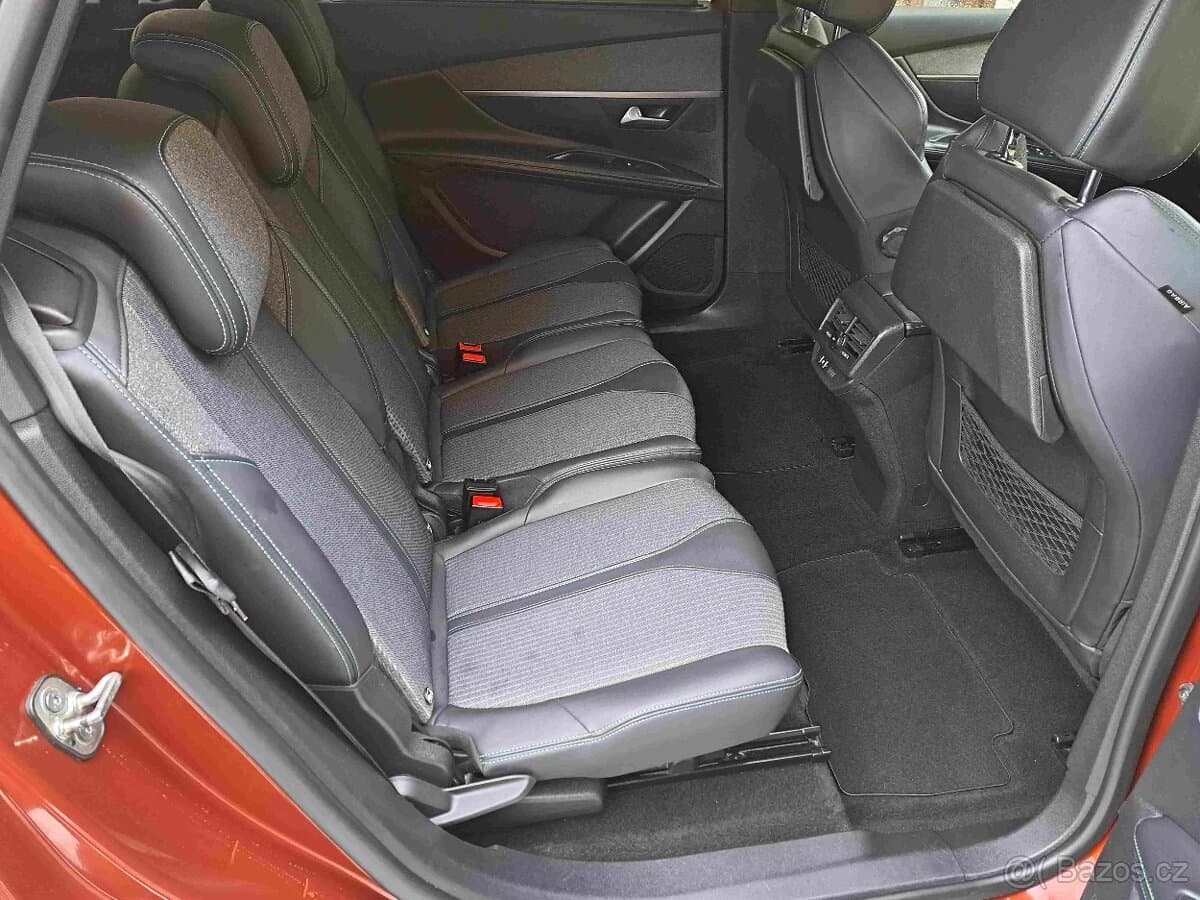2023 Peugeot 5008 - 9