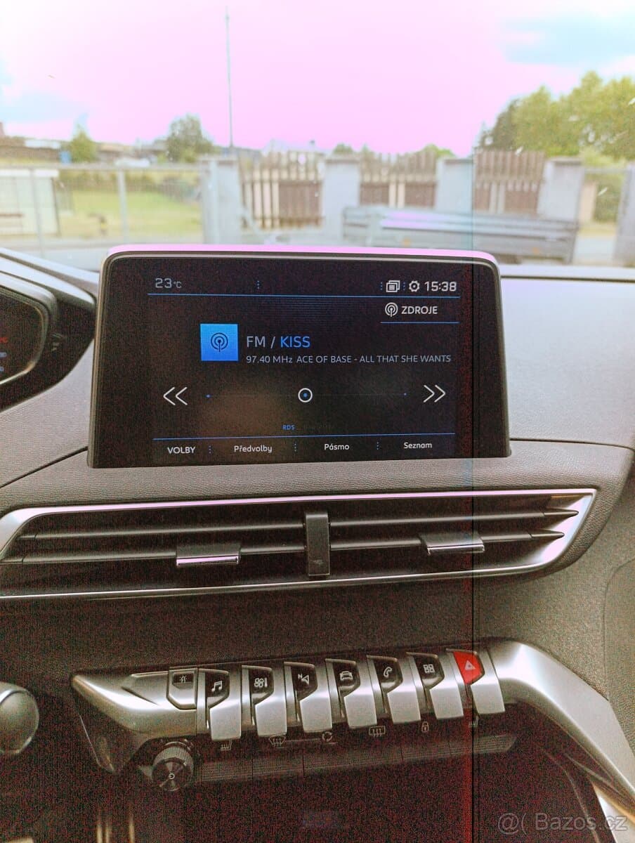 Peugeot 5008 - 9