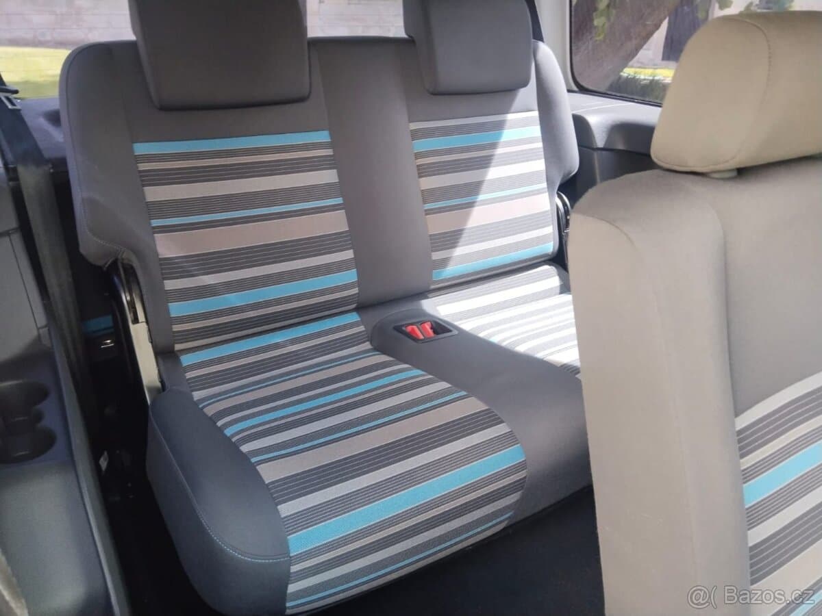 2012 Volkswagen CADDY - 9