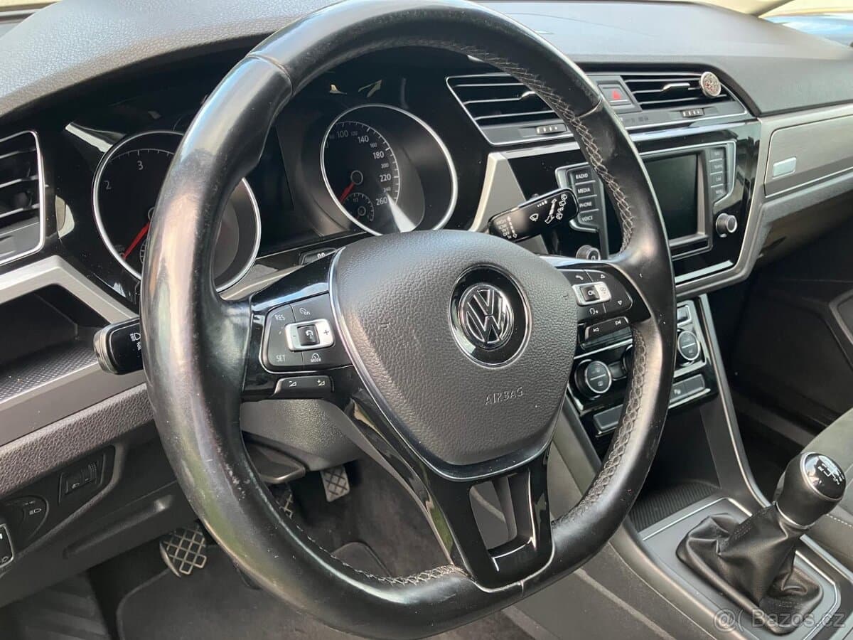 2016 Volkswagen TOURAN - 9