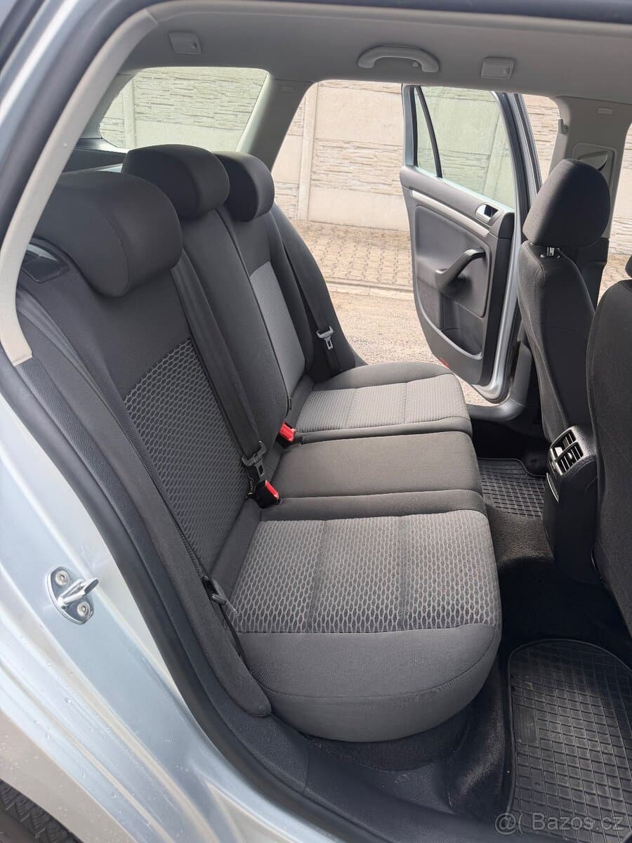 2012 Volkswagen GOLF - 9