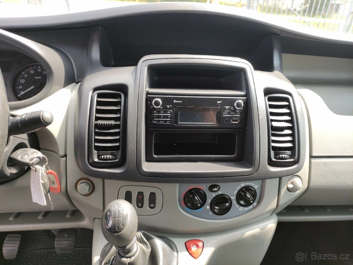 2013 Renault TRAFIC - 9