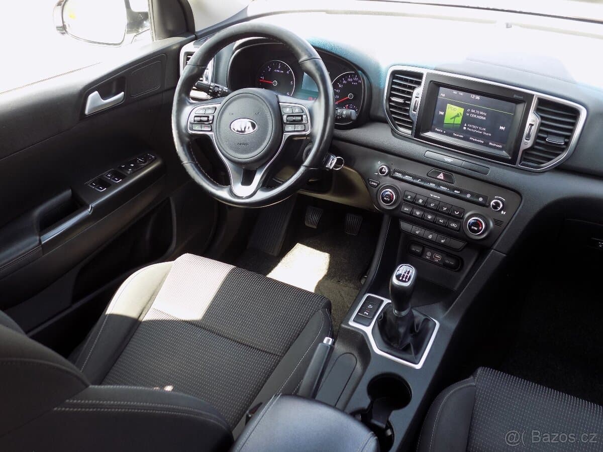 2016 Kia SPORTAGE - 9
