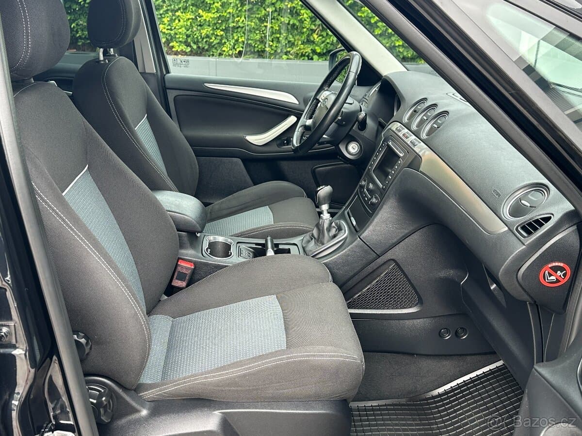 2014 Ford S-MAX - 9