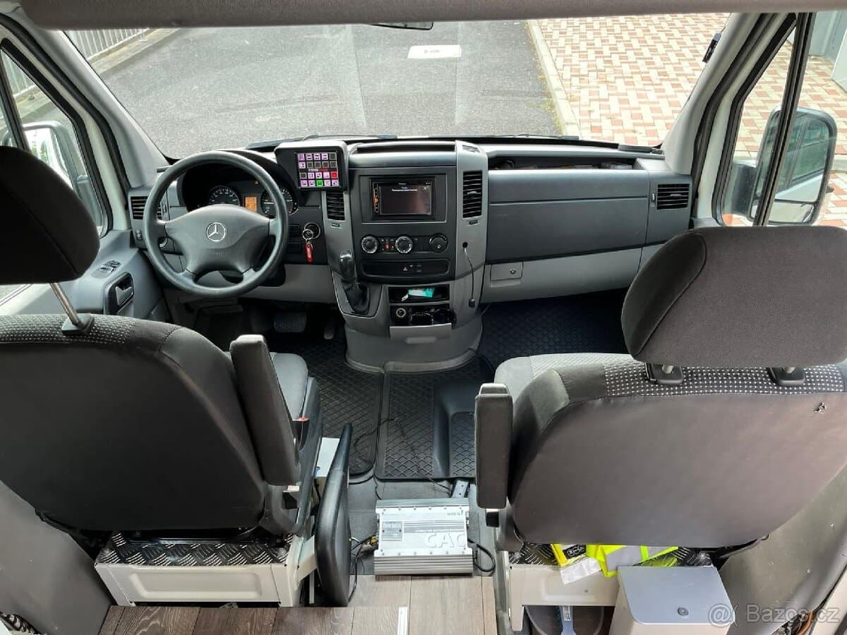 2012 Mercedes-Benz SPRINTER - 9