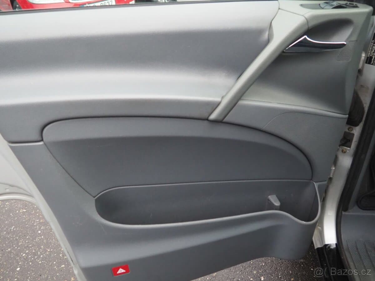 2007 Mercedes-Benz VITO - 9