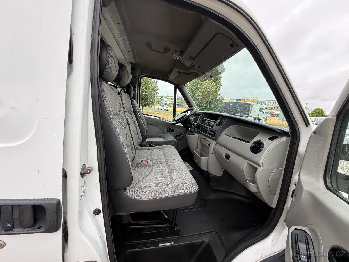 2009 Renault MASTER - 9