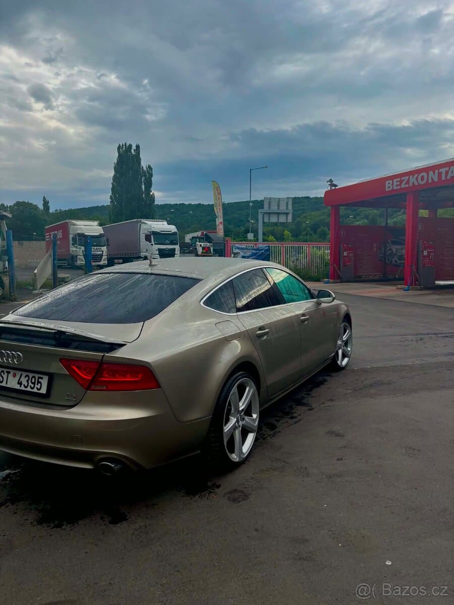 2011 Audi A7 - 9