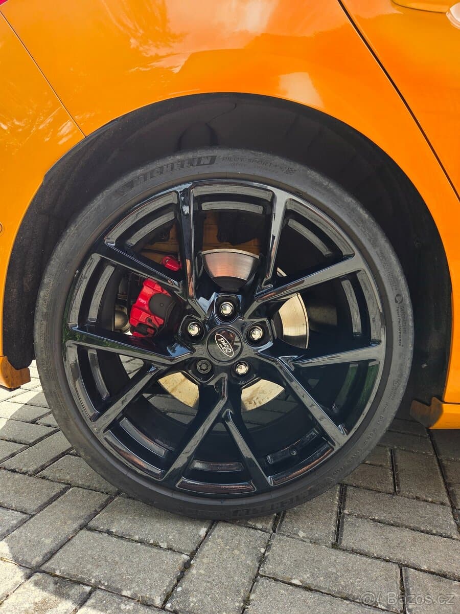 Ford FOCUS - 9