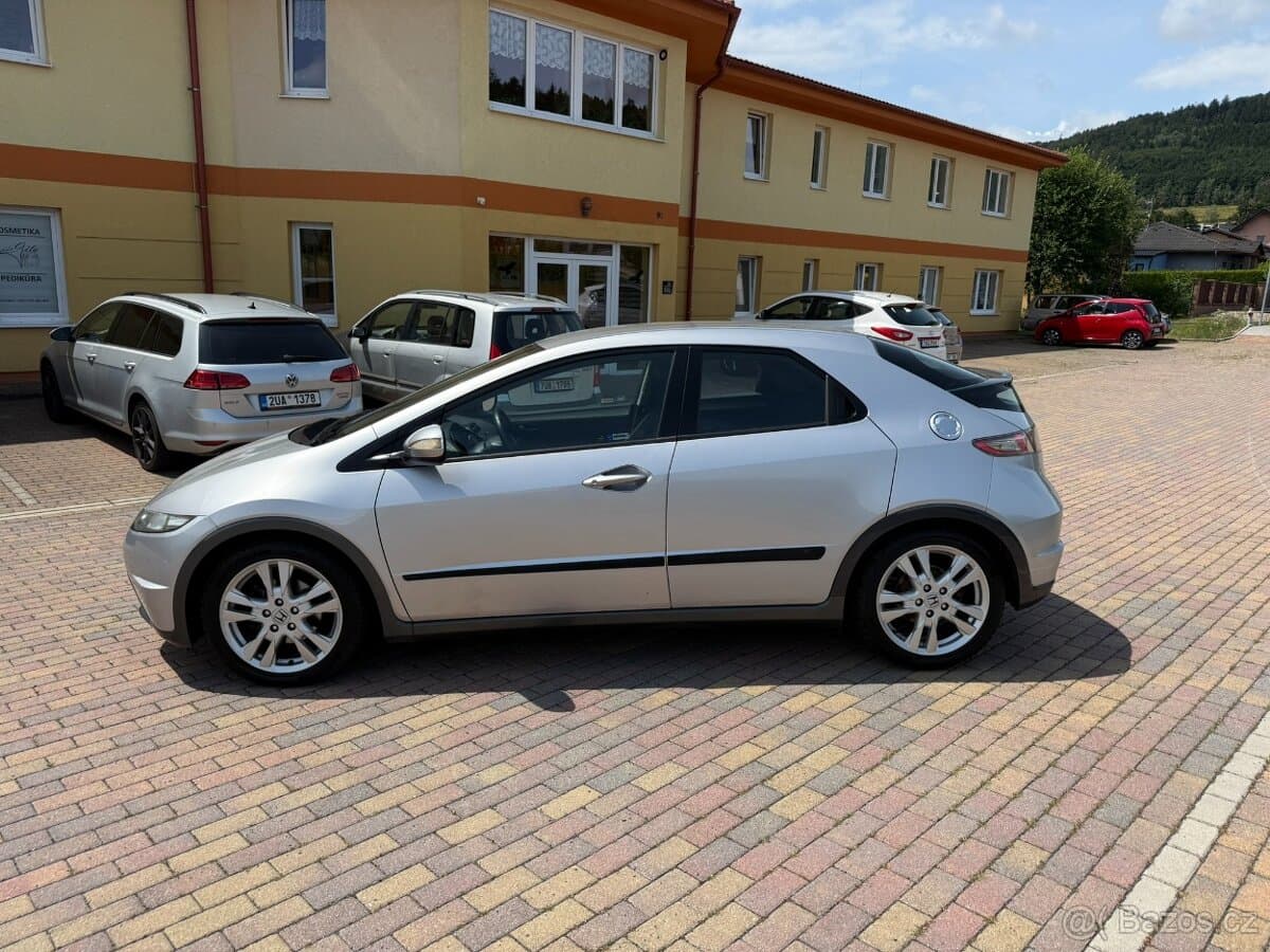 2011 Honda CIVIC - 9