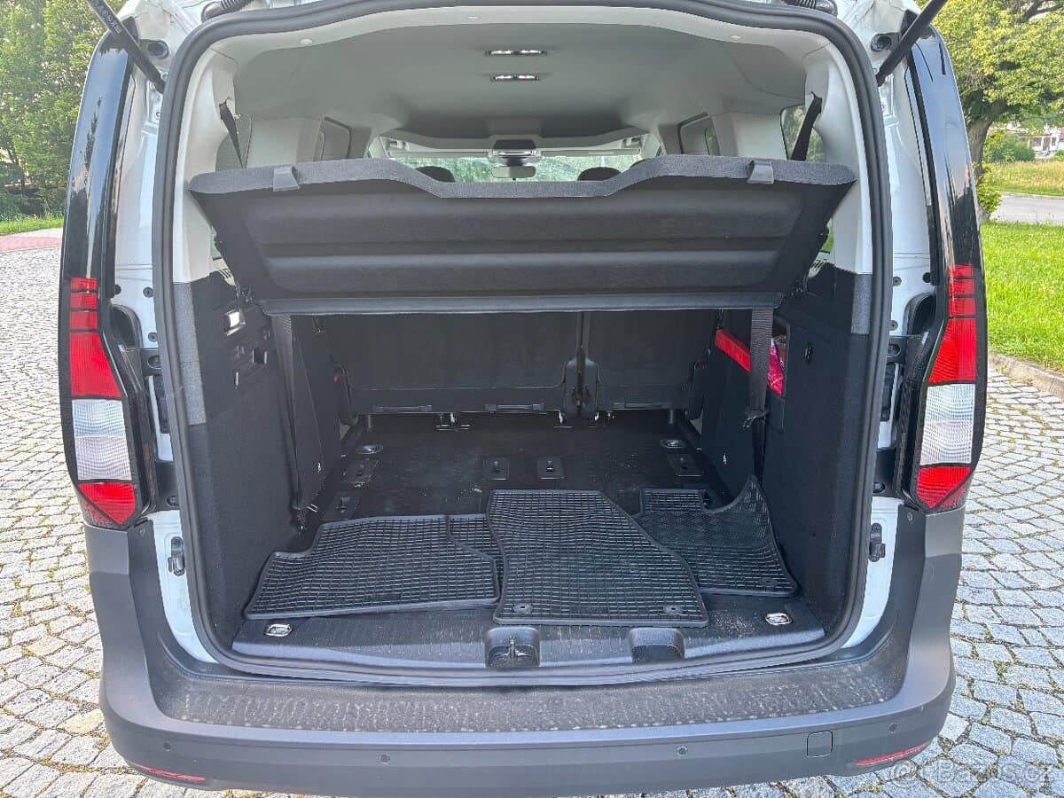 2023 Volkswagen CADDY - 9