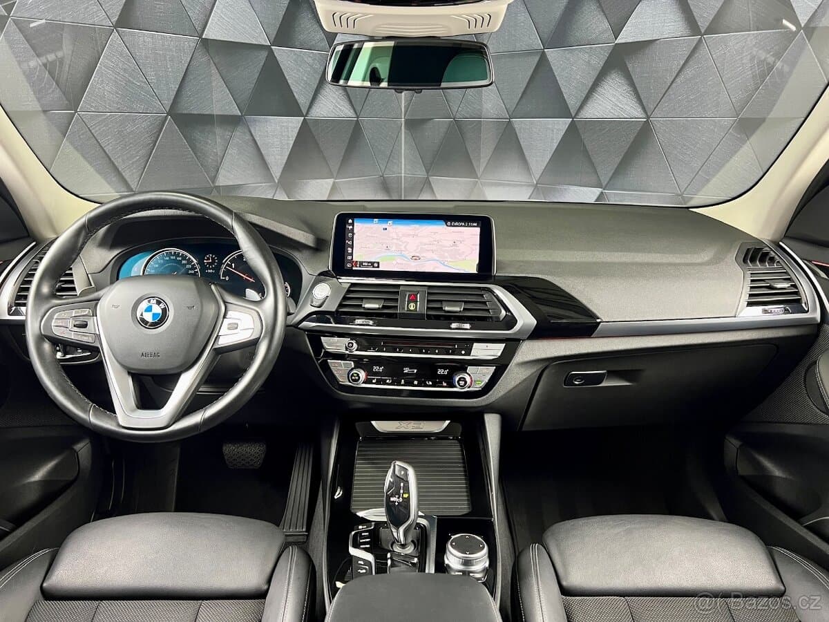 2020 BMW X3 - 9
