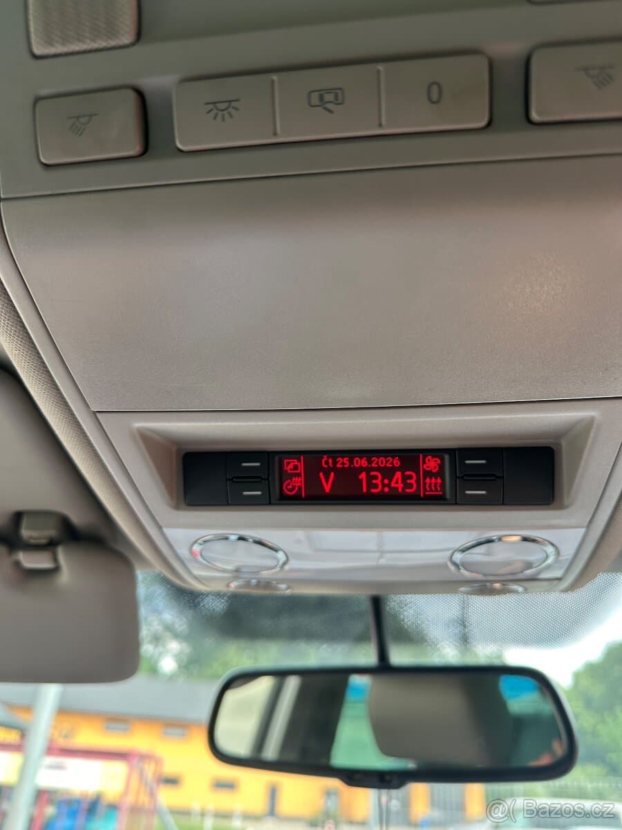 2008 Volkswagen TOUAREG - 9