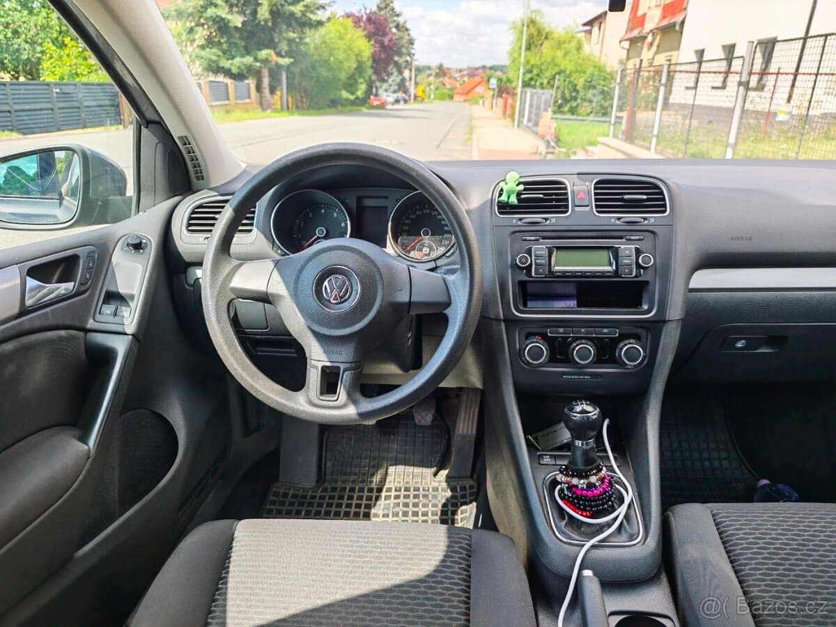 2009 Volkswagen GOLF - 9