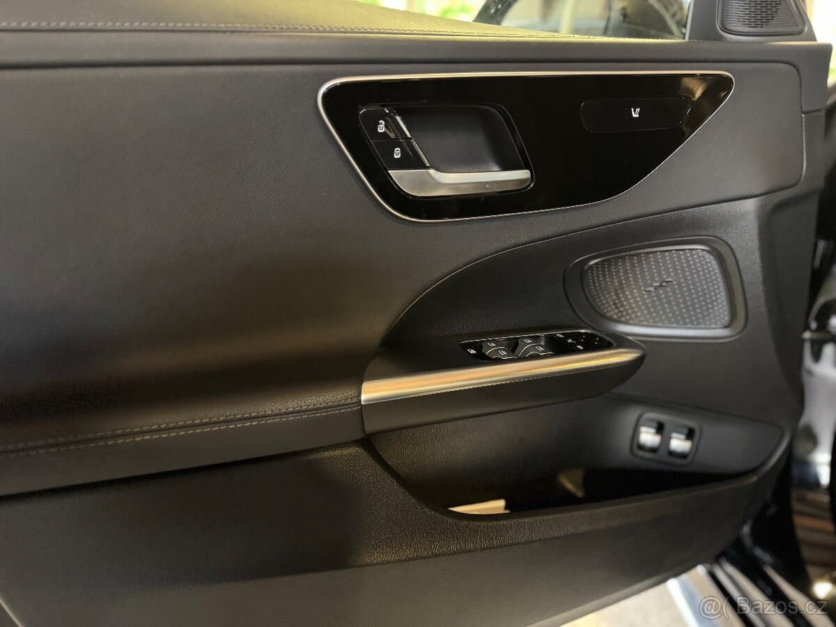 2022 Mercedes-Benz C-CLASS - 9