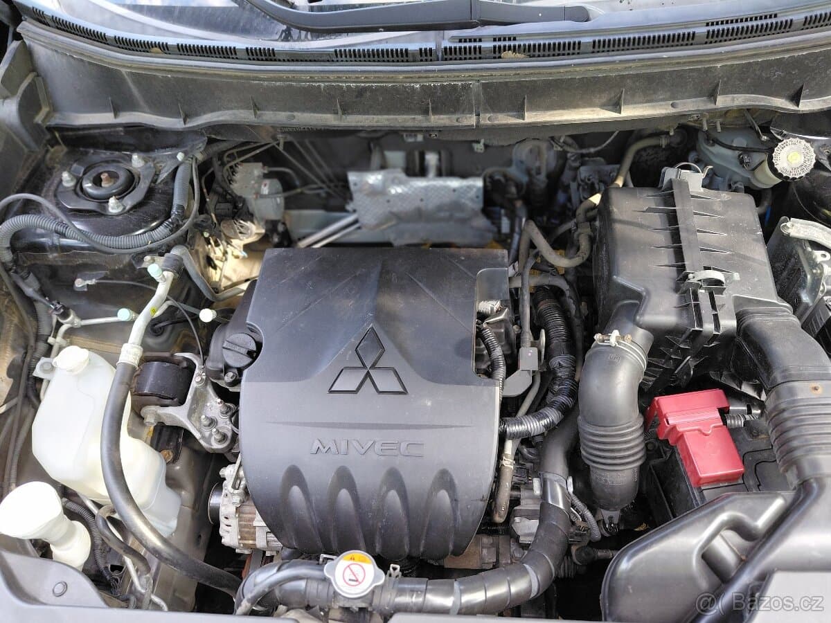 2016 Mitsubishi ASX - 9