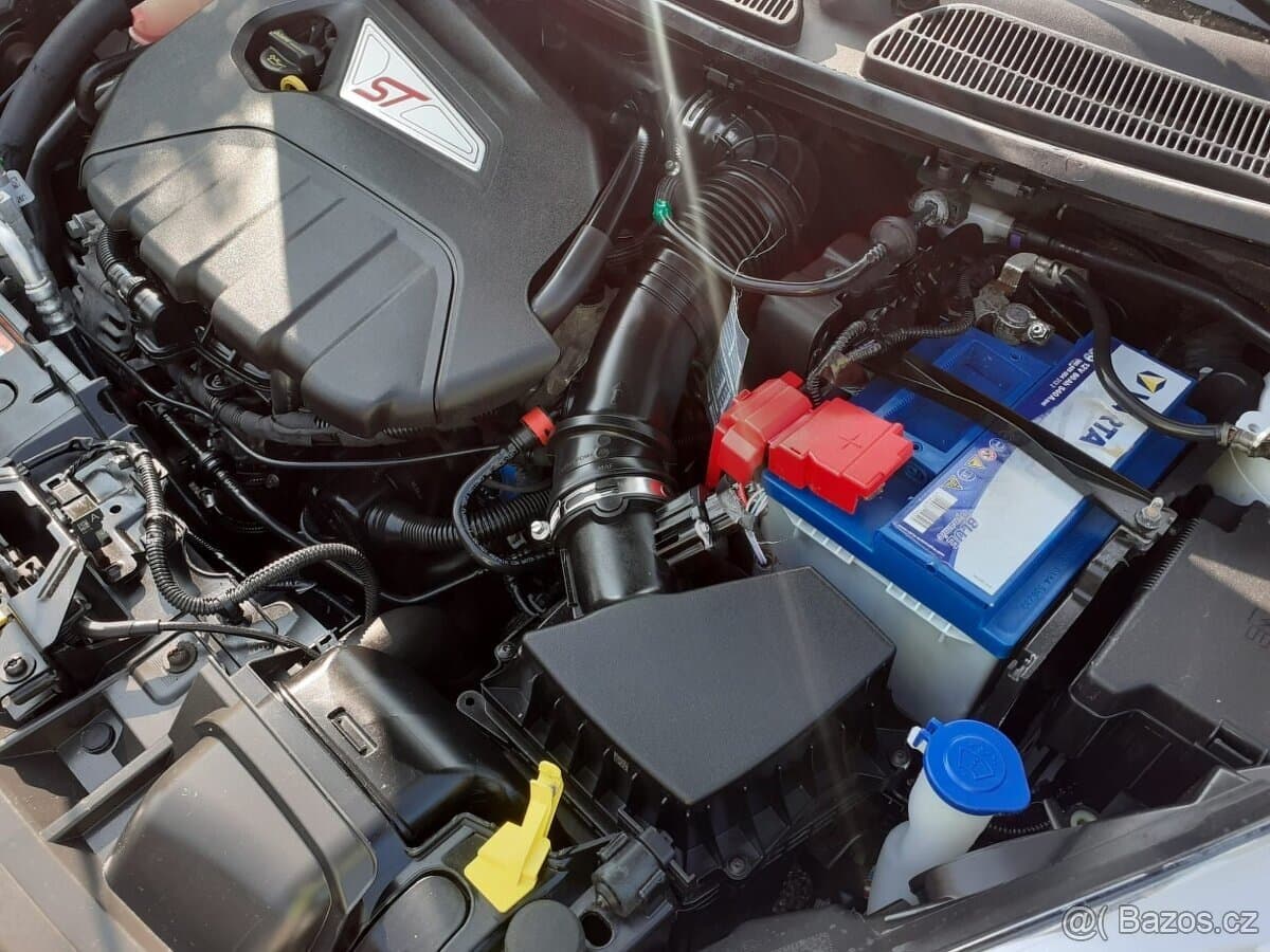2017 Ford FIESTA - 9