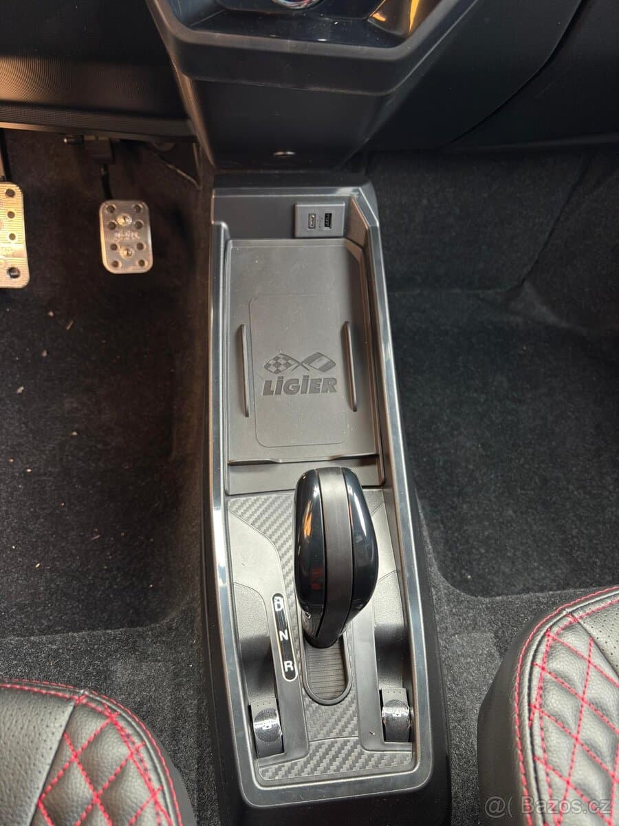 Ligier JS50 - 9