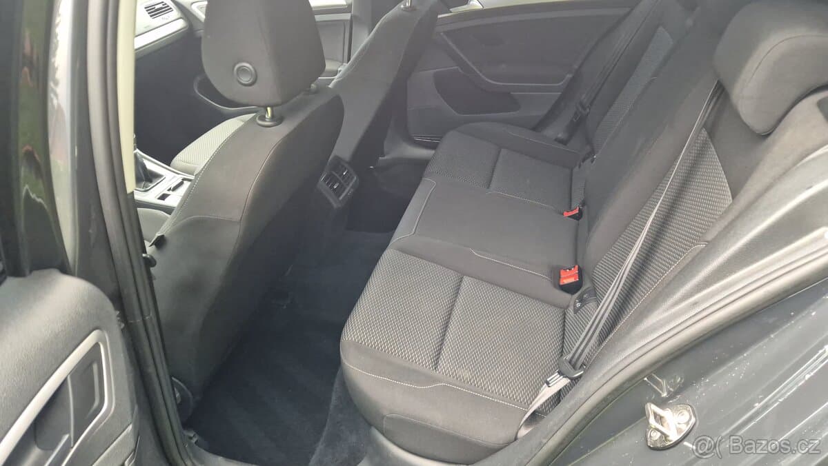 2017 Volkswagen GOLF - 9